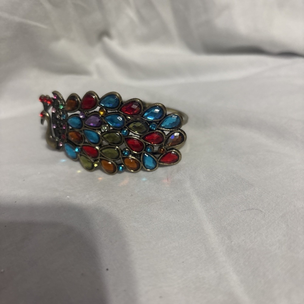 Vintage Peacock Clamper Bracelet Metal Multi-Colored Faceted Crystals Fashion - Picture 4 of 7